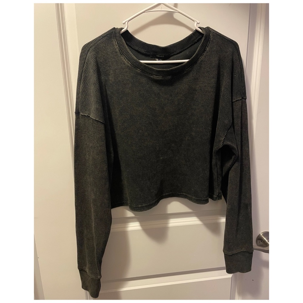 Forever 21 long sleeve crop top shirt